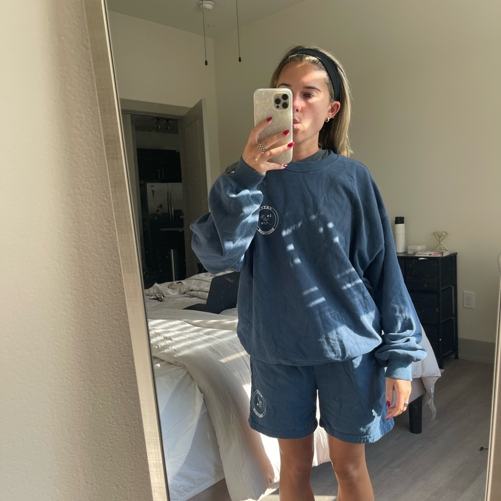 Hazel boutique sweatshirt shorts set